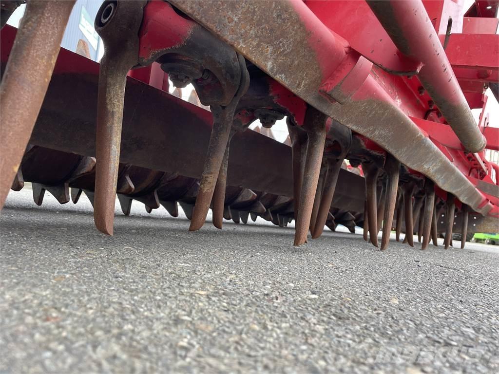 Lely 300-35 Power Harrows And Rototillers