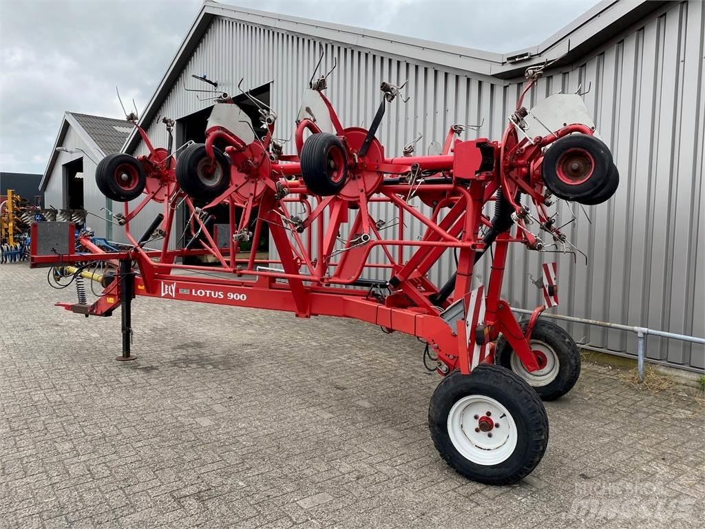 Lely Lotus 900 Rakes and tedders
