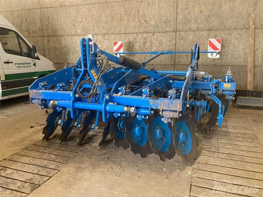 Lemken Rubin 12 Disc Harrows