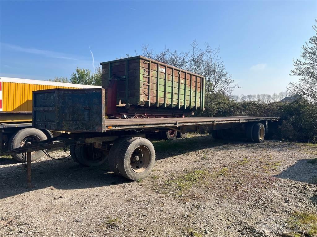  PATTE WAGEN Livestock Trailers
