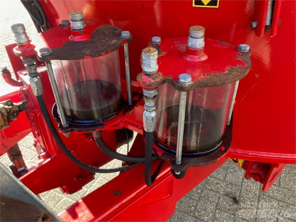Peecon Biga 17 M3 Mixer feeders