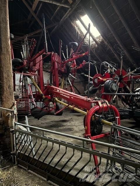 Stoll R+ 820 Rakes and tedders