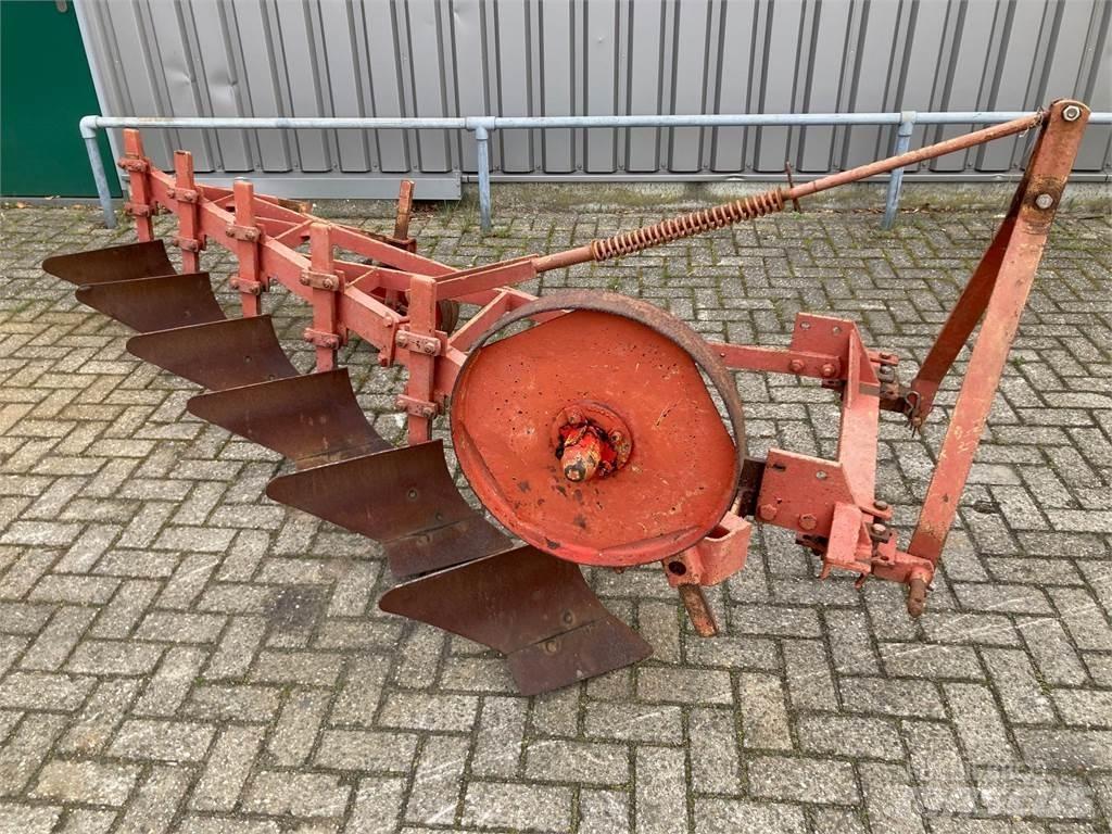  stoppelploeg Plows