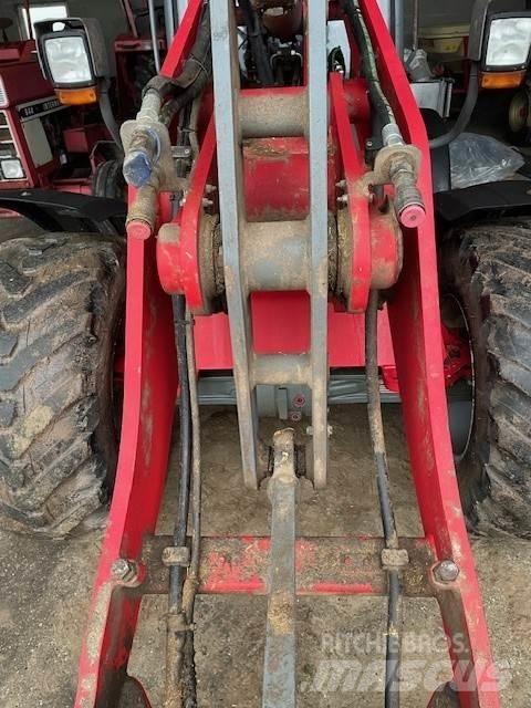 Weidemann 4080 LP Front Loaders