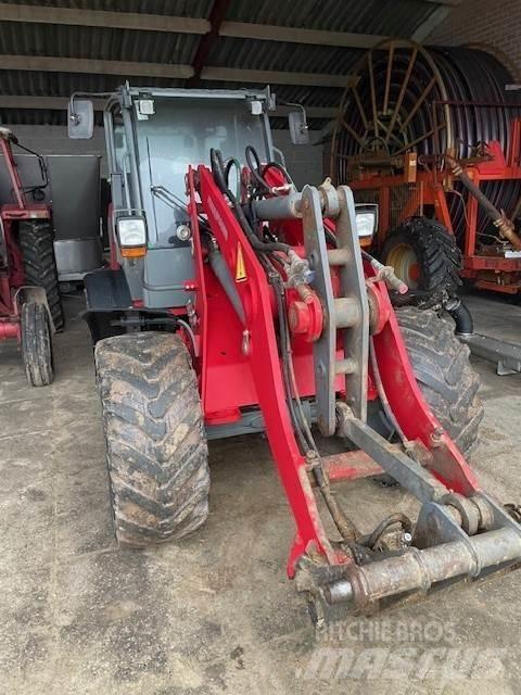 Weidemann 4080 LP Front Loaders