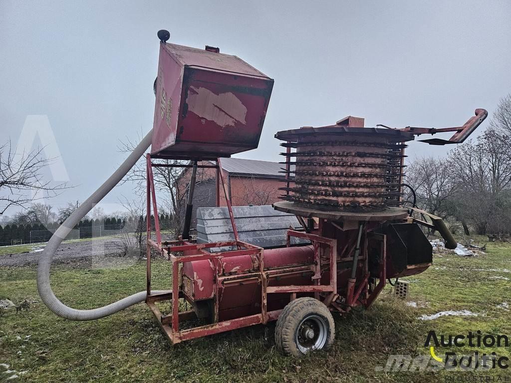 Selmaksan T.D.2900 Combine harvesters