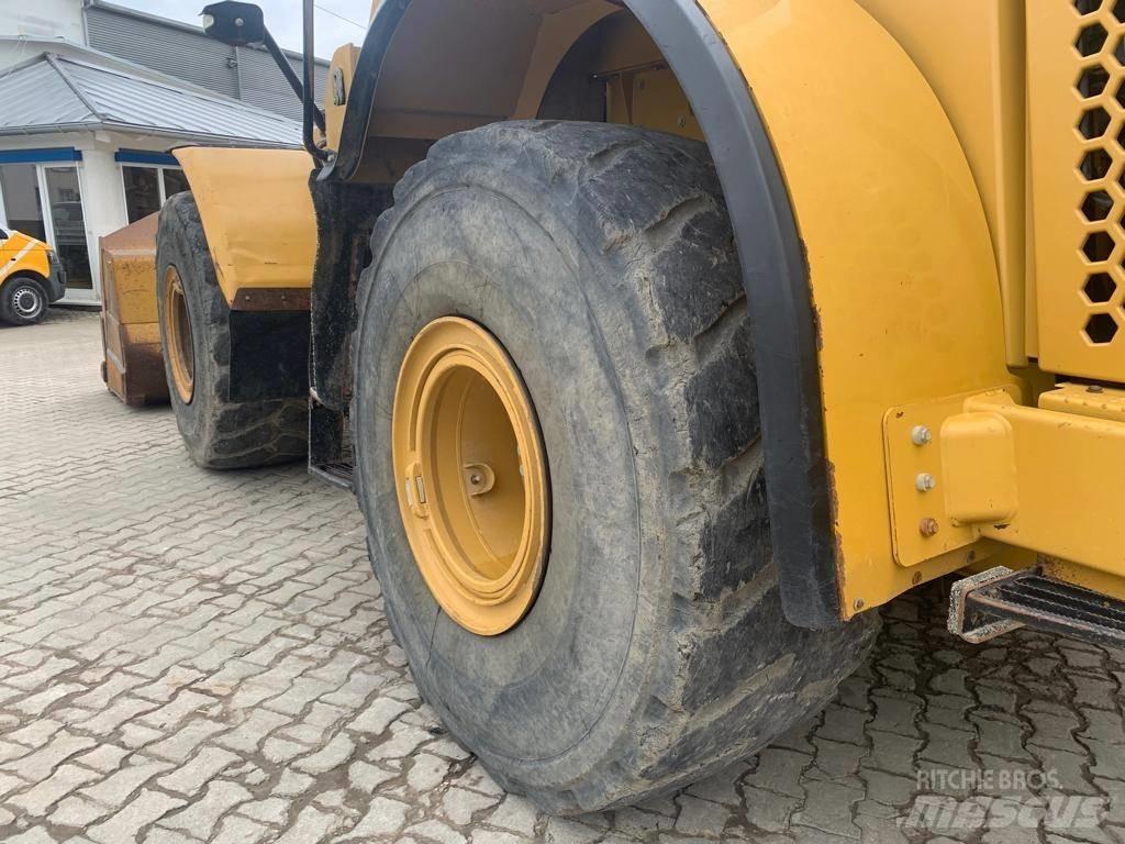 CAT 966 K Wheel Loaders