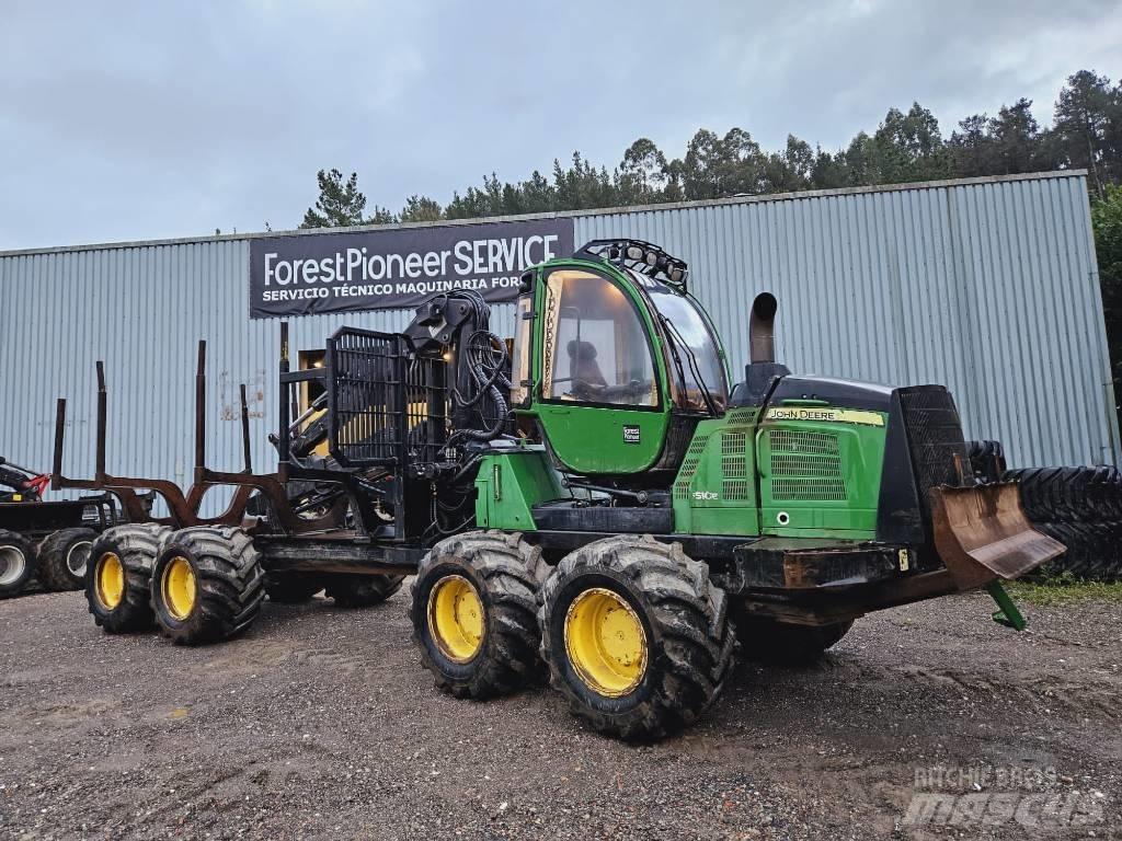 John Deere 1510 E Forwarders