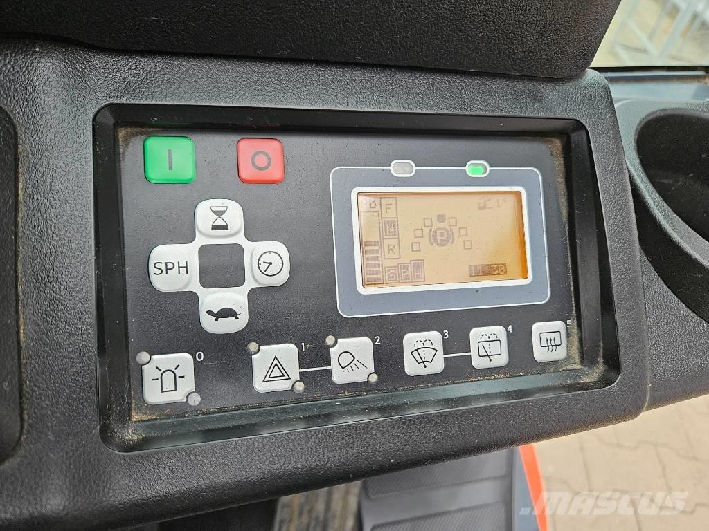 Toyota 8FBM16T Electric Forklifts