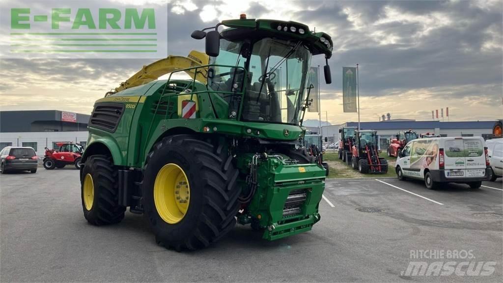 John Deere 8500i Foragers