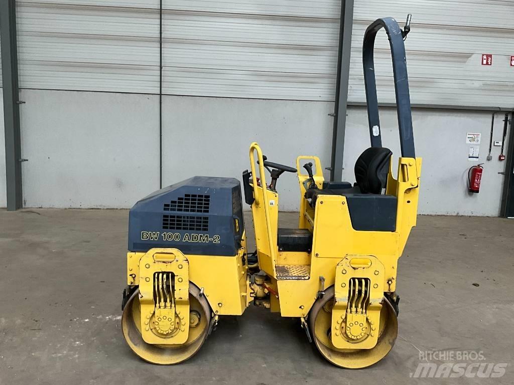 Bomag BW 100 AD M-2 Twin drum rollers