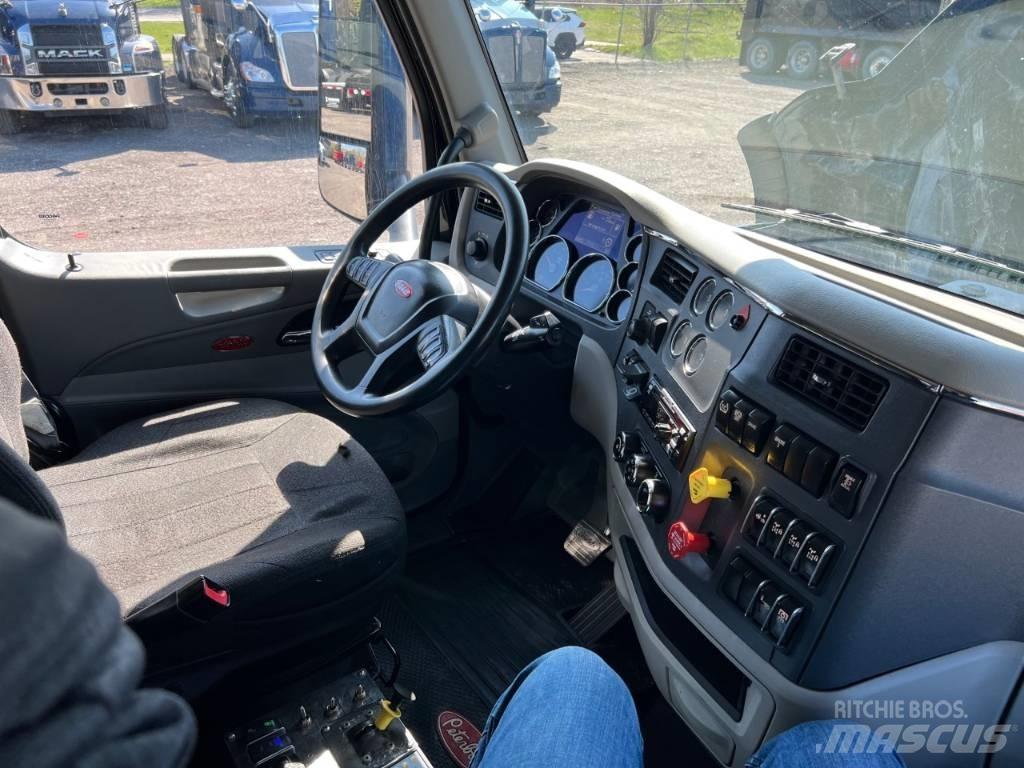 Peterbilt 579 Dump Trucks