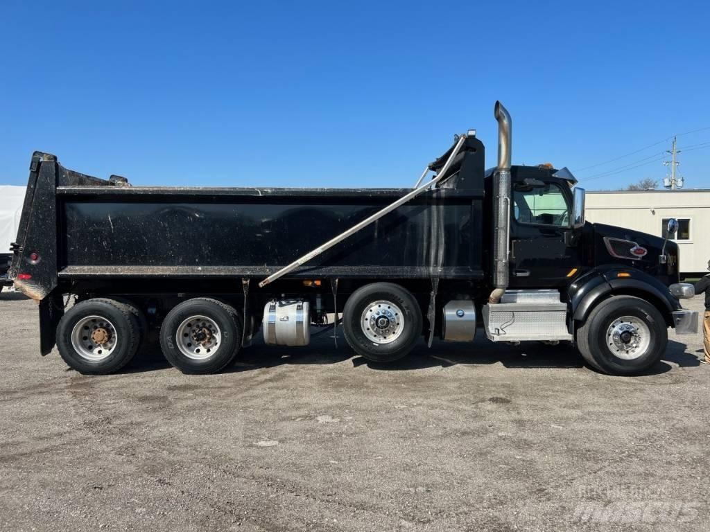 Peterbilt 579 Dump Trucks