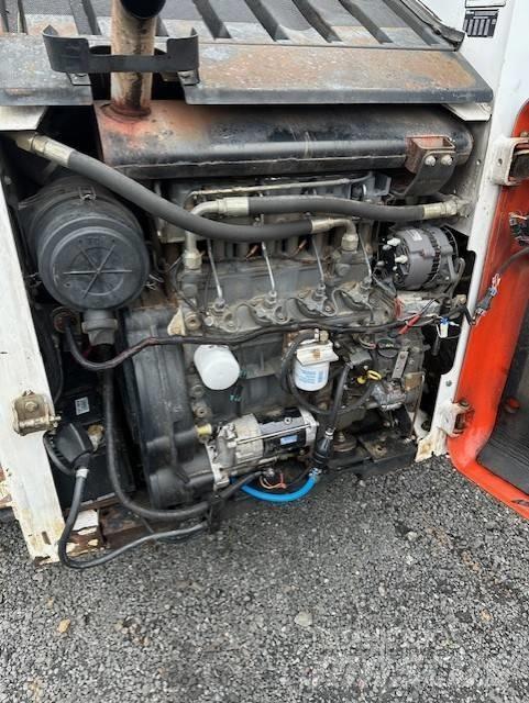 Bobcat 864 H Skid Steer Loaders