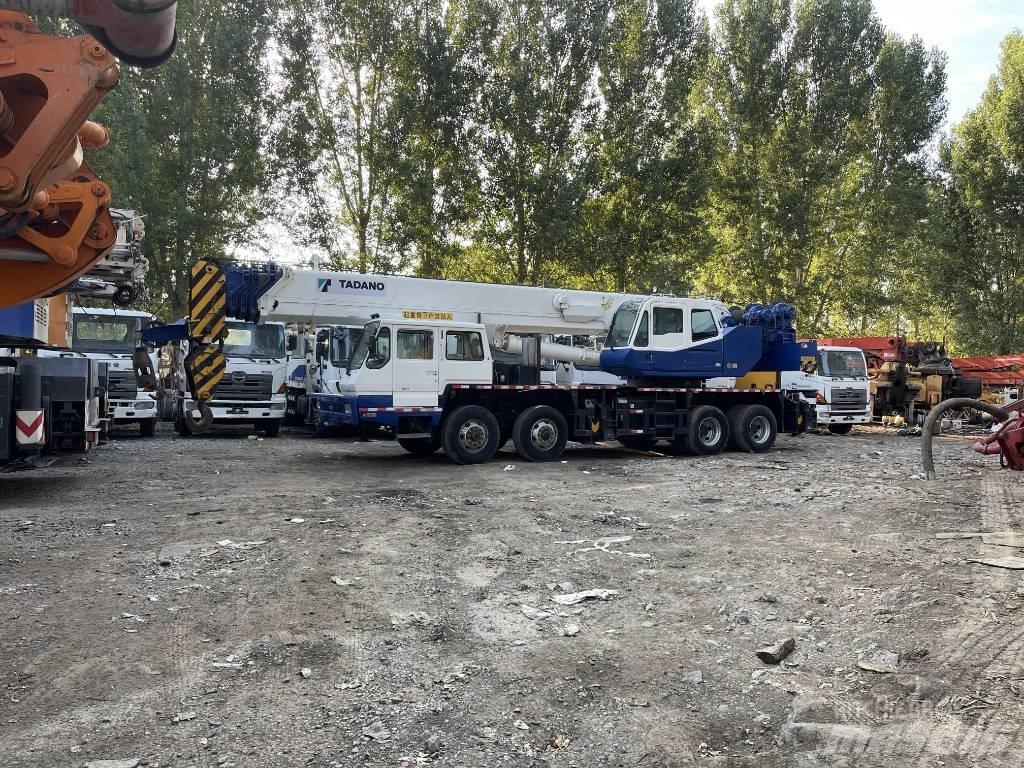 Tadano GT550 Mobile and all terrain cranes