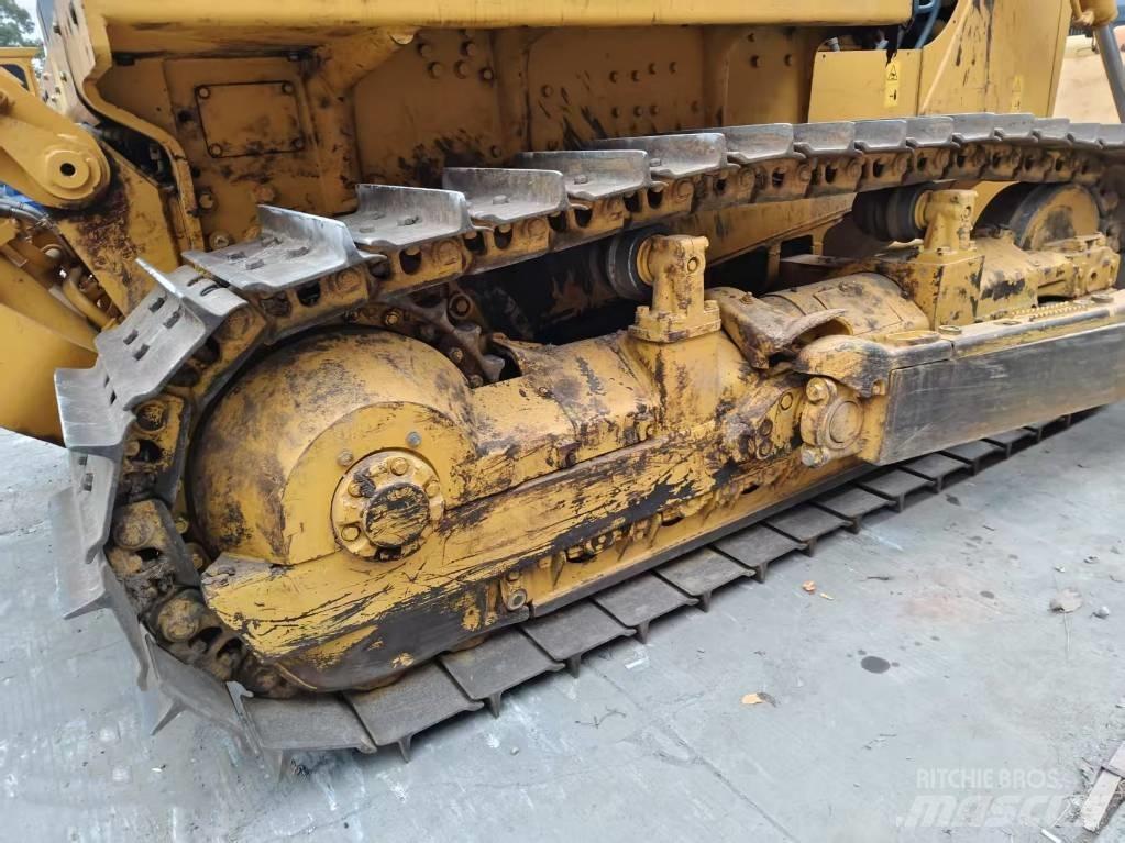 Shantui SD 23 Crawler dozers