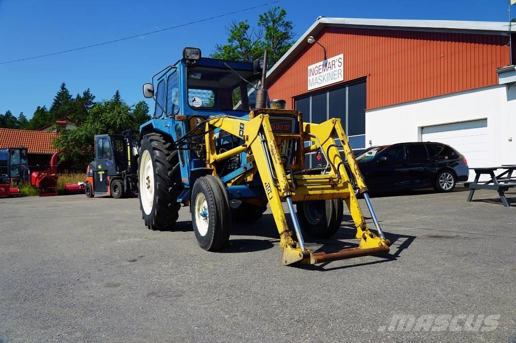 Ford 4000 - Traktor Tractors