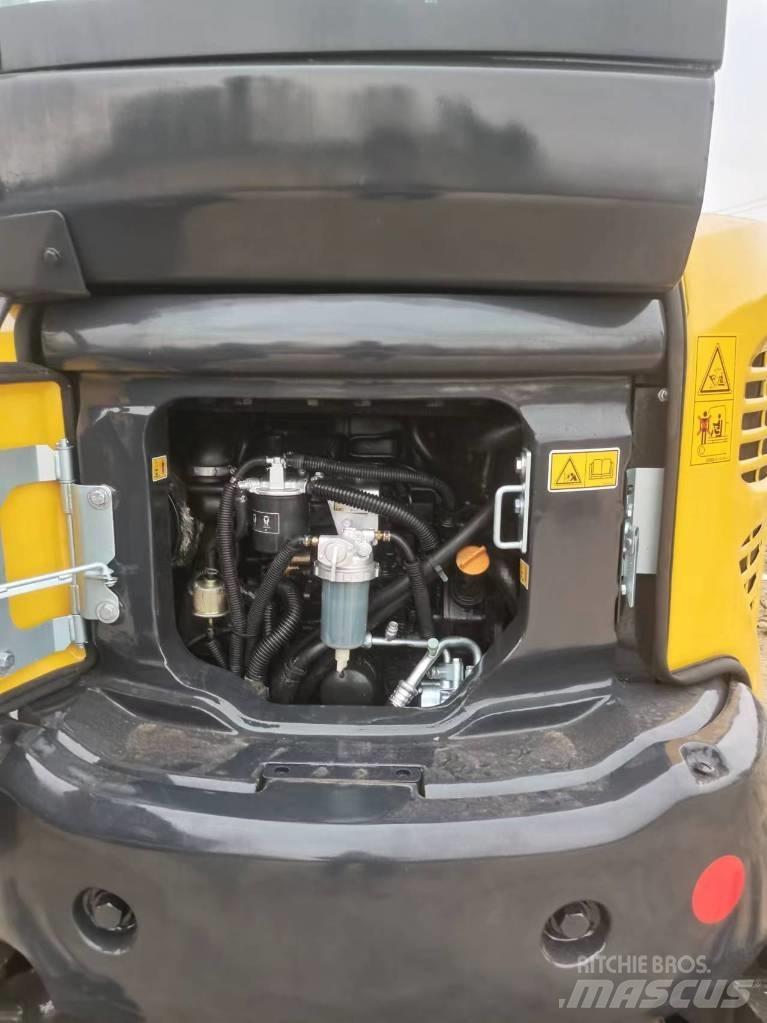 Komatsu PC 35 Mini Excavators <7t (Mini Diggers)