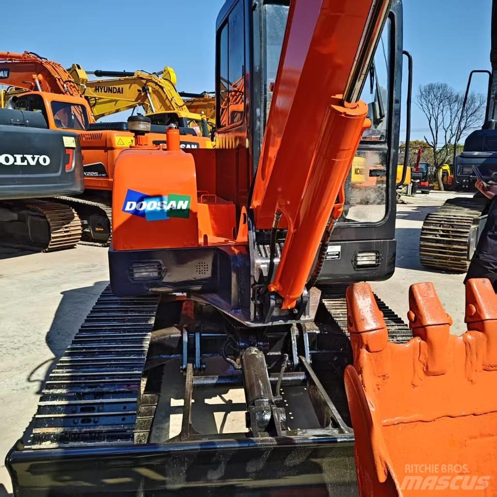 Doosan DH 55 Mini Excavators <7t (Mini Diggers)