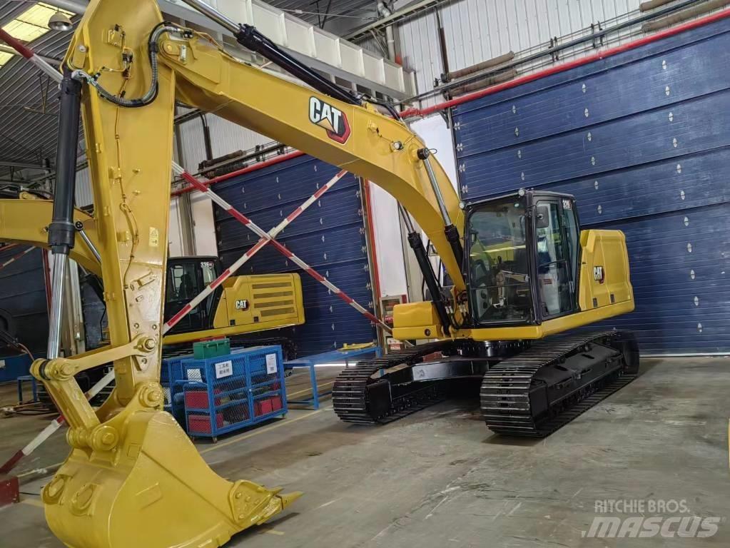 CAT 320 Crawler Excavators
