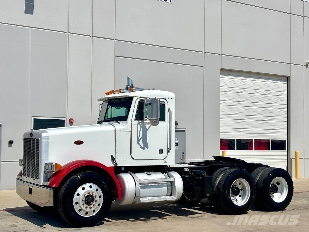 Peterbilt 378 Conventional Trucks / Tractor Trucks