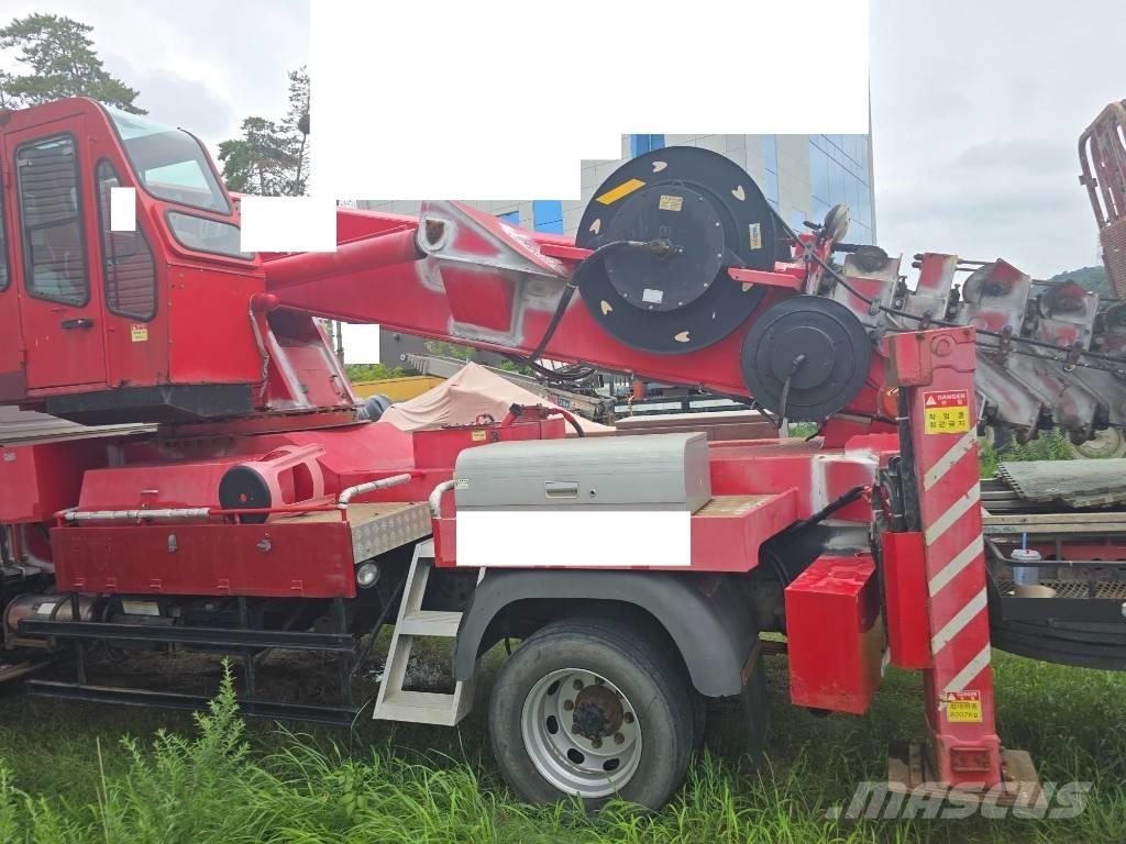 Horyong SKY450 Truck Mounted Aerial Platforms