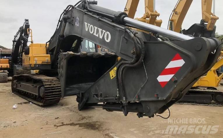 Volvo EC480 Crawler Excavators