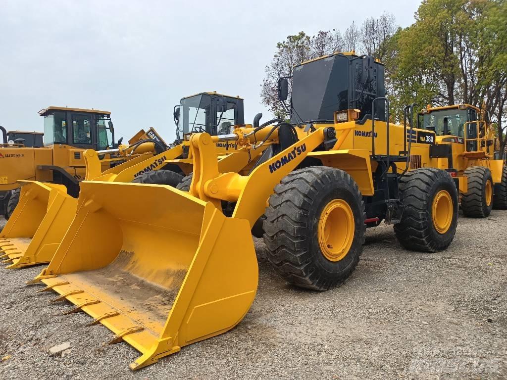 Komatsu WA 380 Wheel Loaders
