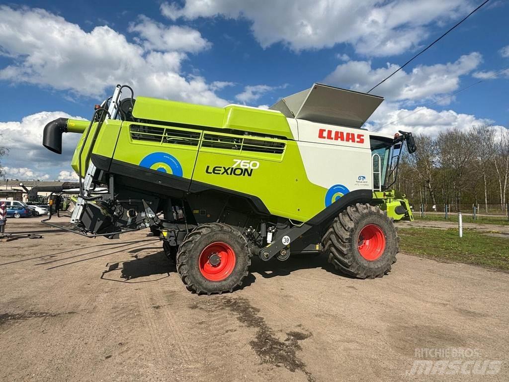 CLAAS Lexion 760 Combine Harvesters