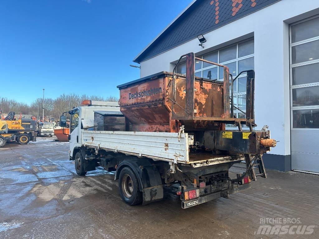 Isuzu N2R 75 D Dump Trucks