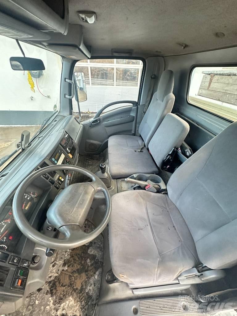 Isuzu N2R 75 D Dump Trucks