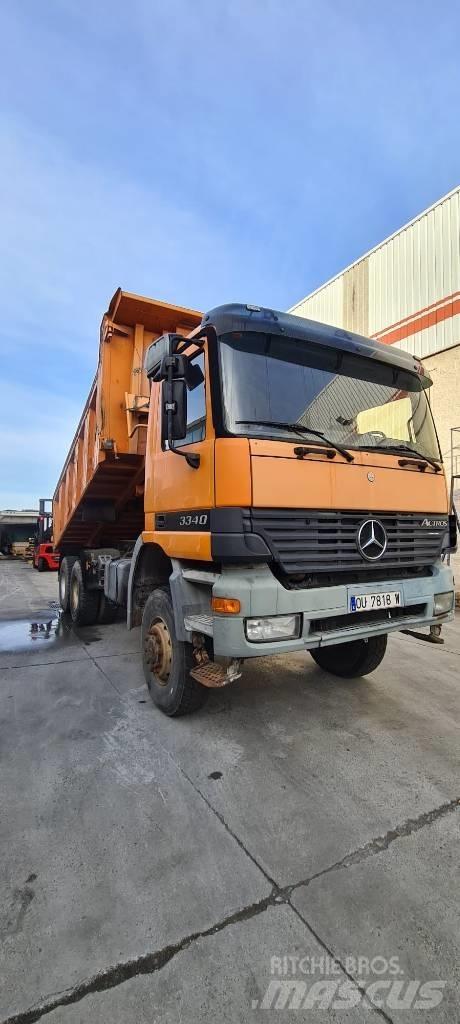 Mercedes-Benz 3340 Dump Trucks