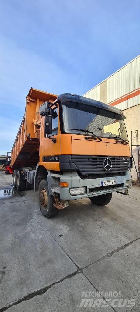 Mercedes-Benz 3340 Dump Trucks