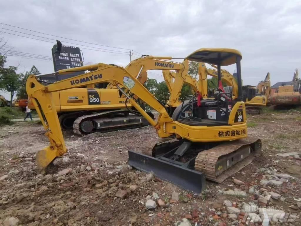 Komatsu PC40 Crawler Excavators
