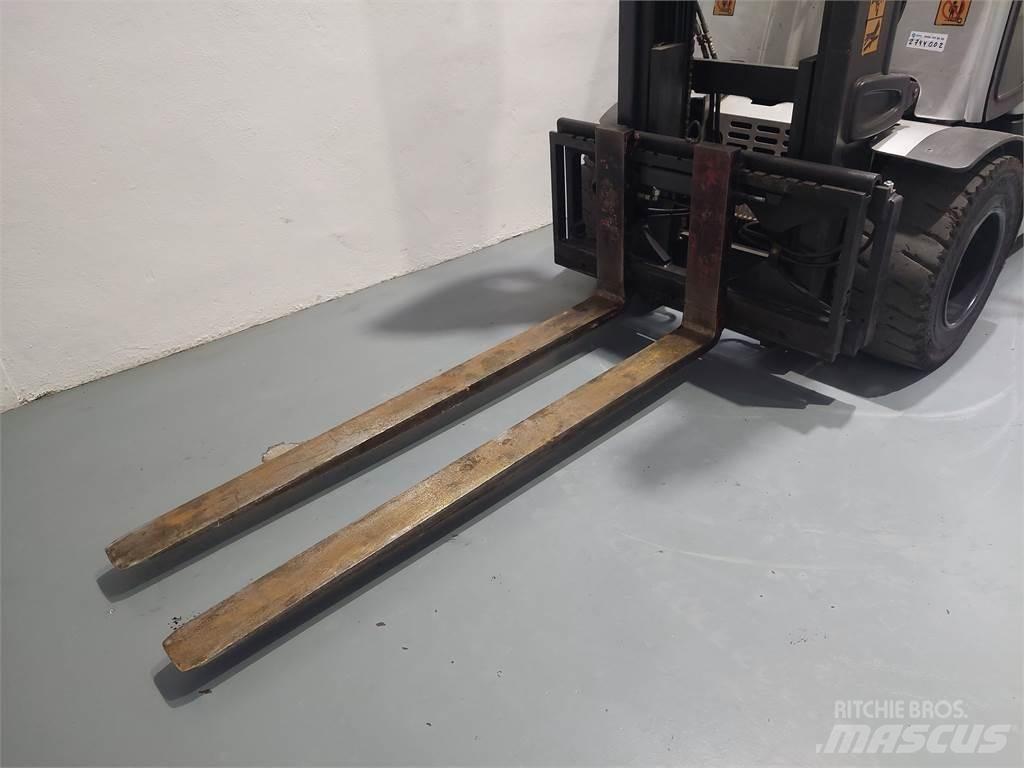 Still RX60 40 Electric Forklifts