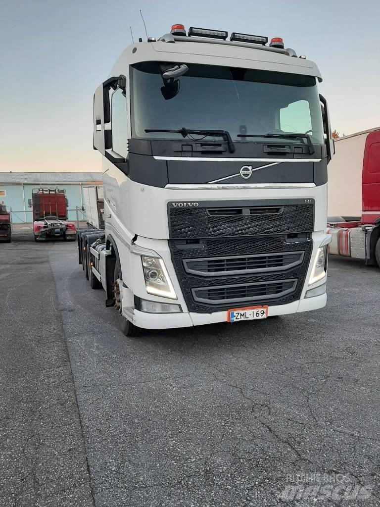 Volvo FH 13 Cab & Chassis Trucks