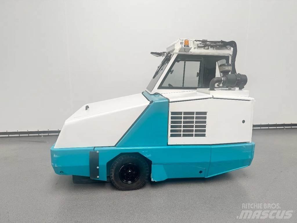 Tennant 800 Sweepers