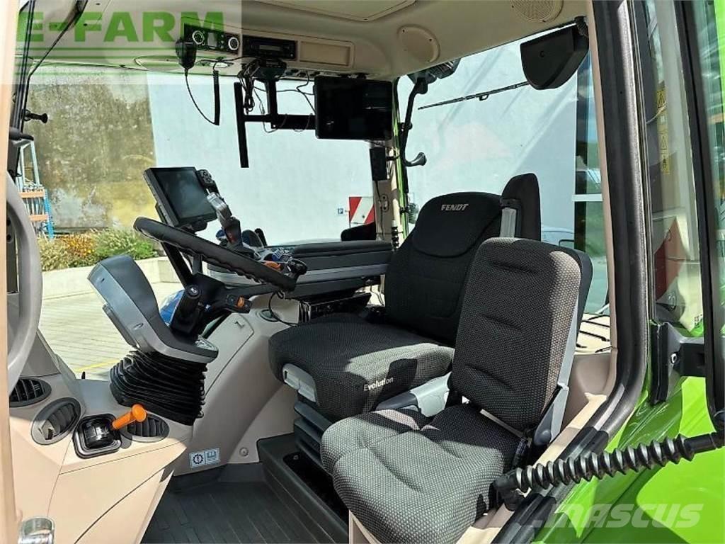 Fendt 724 vario Tractors
