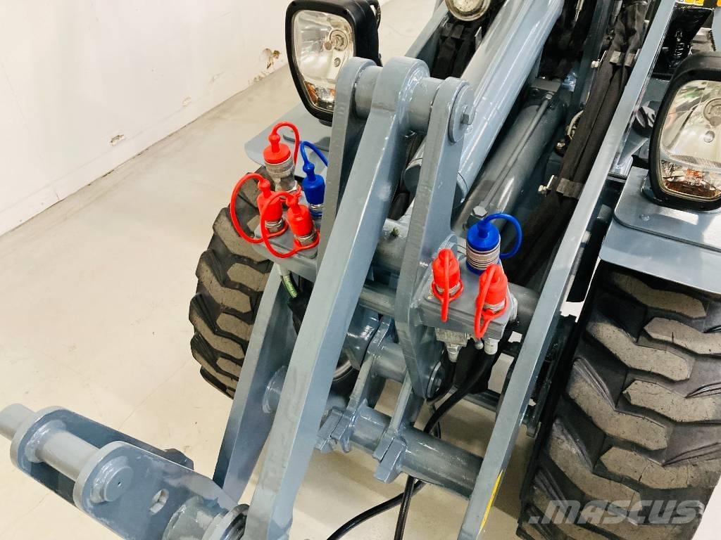 GiANT G 1500 X-tra Mini Loader
