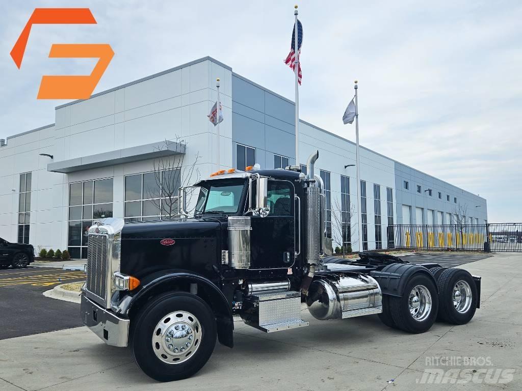 Peterbilt 379 Conventional Trucks / Tractor Trucks