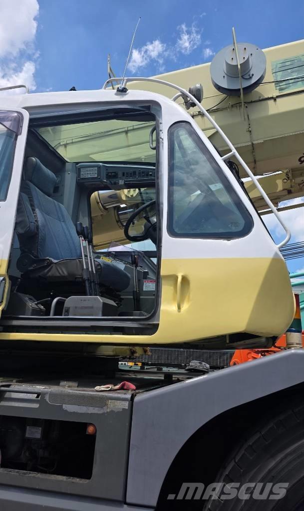 Tadano GR60N-1 Rough Terrain Cranes