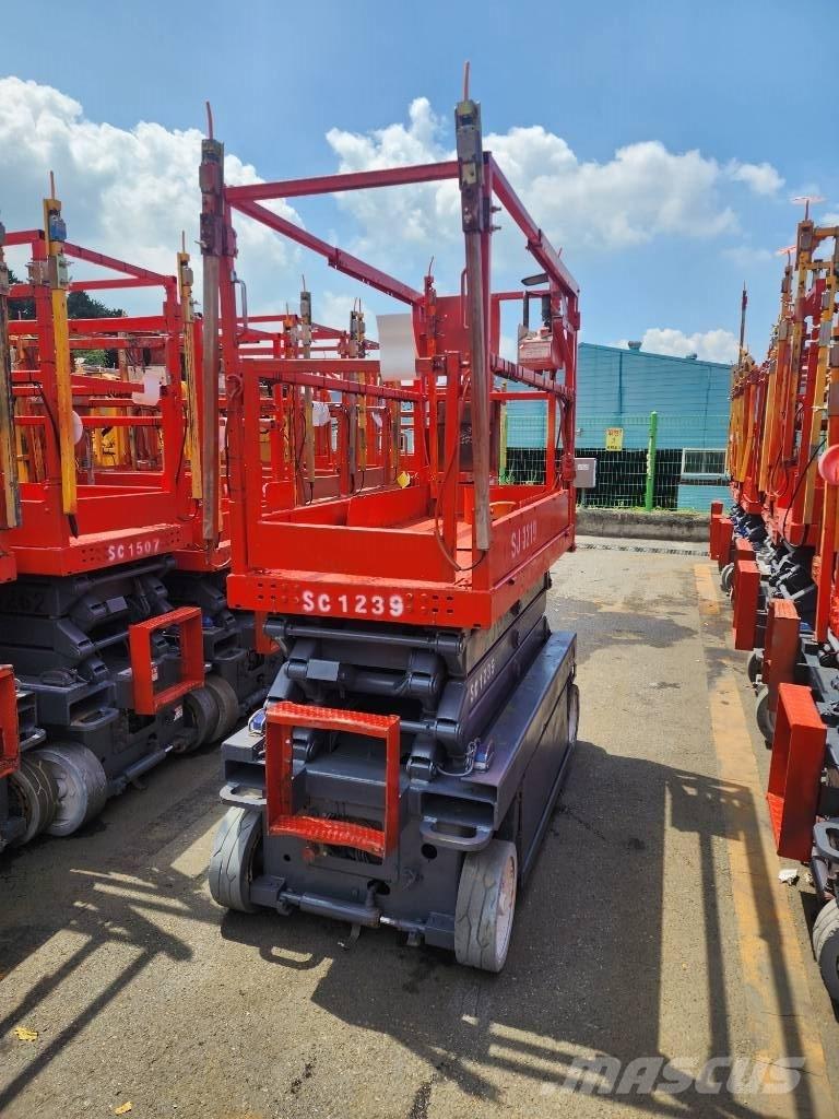 SkyJack SJ 3219 Scissor Lifts