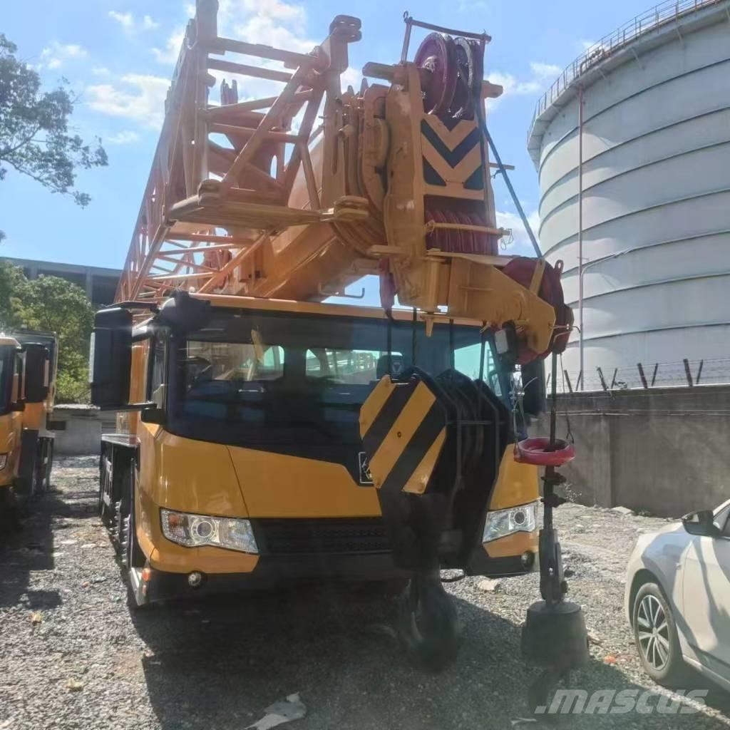 XCMG XCT 35 Mobile and all terrain cranes