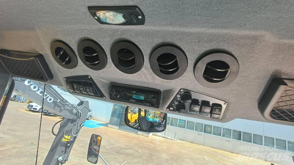 Ammann ARP 95 Soil Compactors