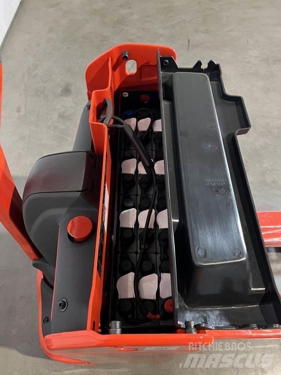 Linde T16 Pallet Truck
