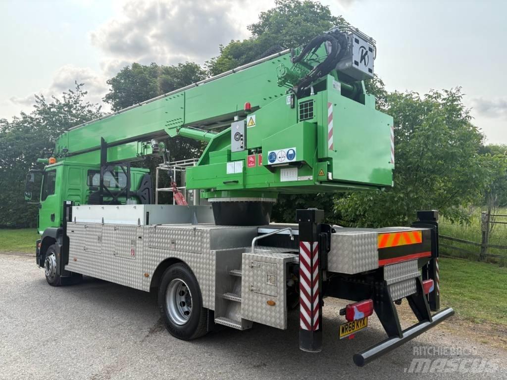 Klaas K950 Mobile and all terrain cranes