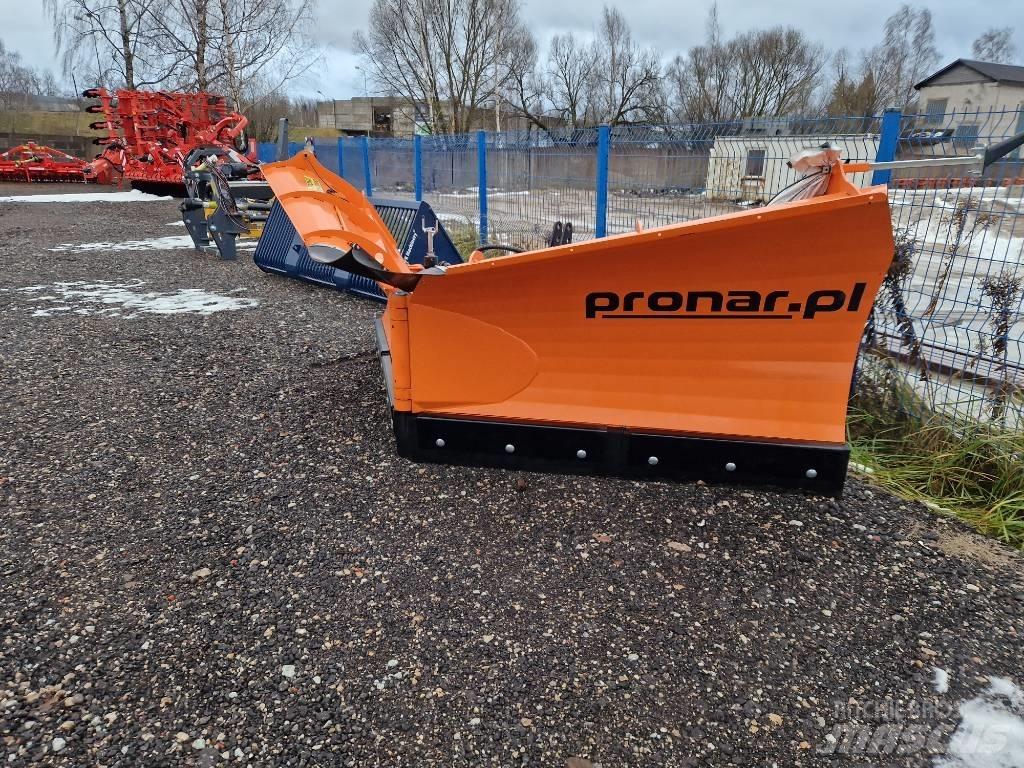 Pronar PUV 3600HD Snow Blades And Plows