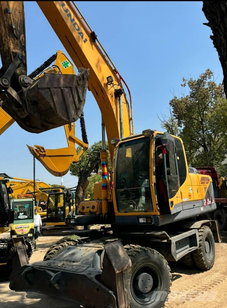 Hyundai 210W-9 Wheeled Excavators