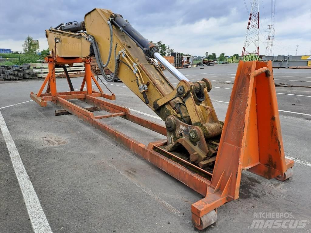 CAT 330DL UHD Demolition