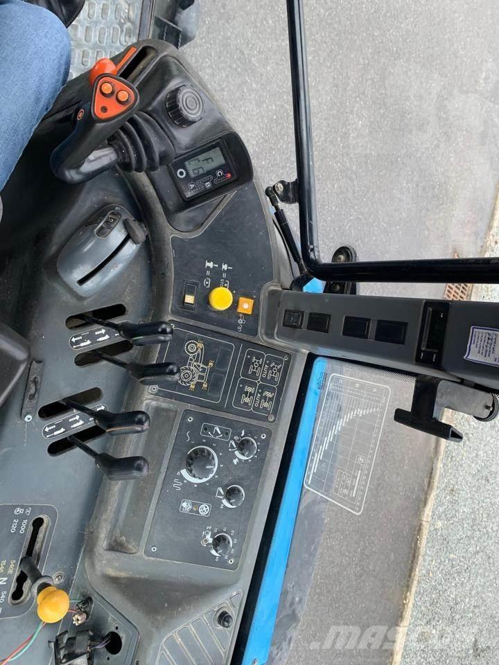 New Holland TM150 Tractors